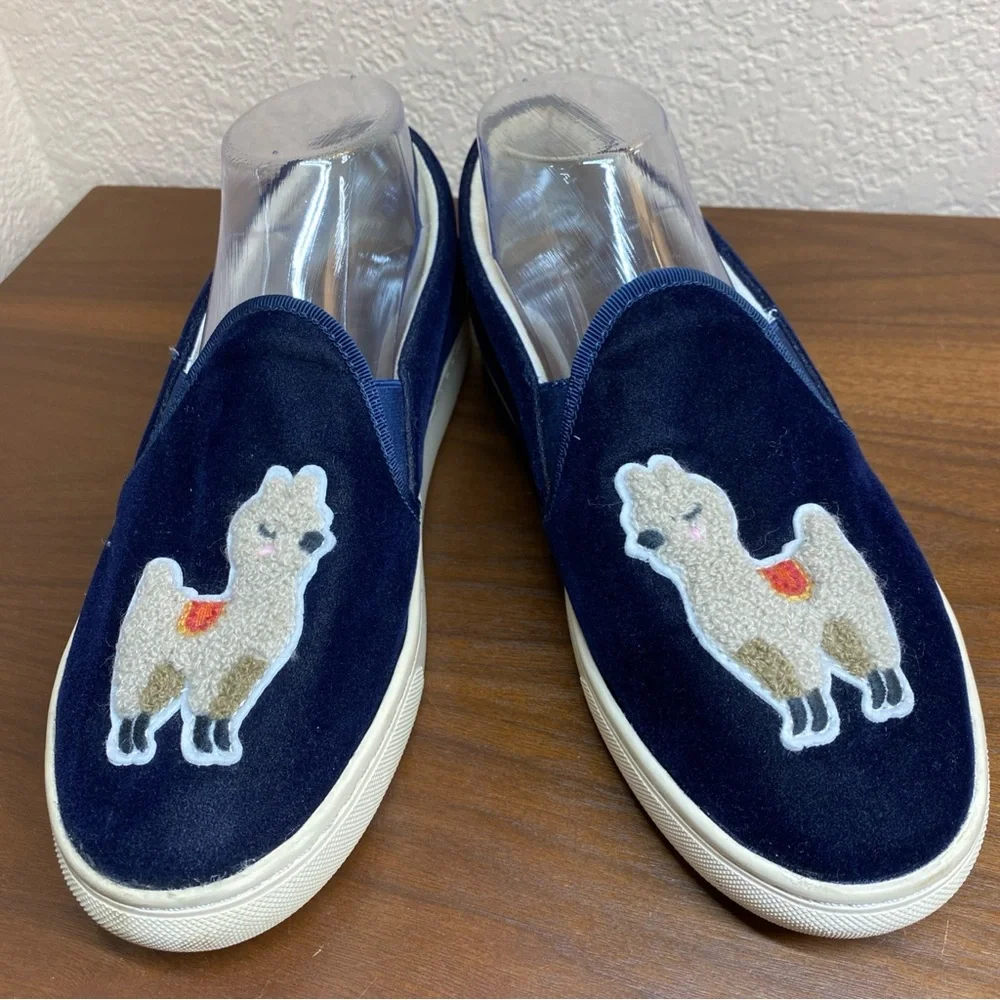 Soludos Velvet Llama Round Toe Slip On Sneakers‎ Navy Blue Women's Size US 8.5